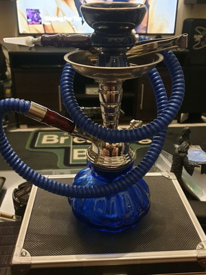 Small hookah complete set like new with accessories and tobacco