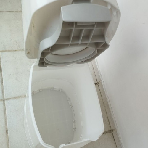 Diaper Champ medium large diaper disposal bin used, 50 pcs