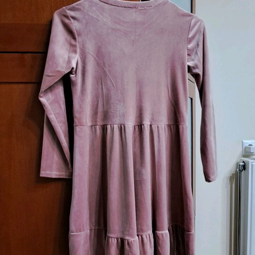 Girls' dress size 12 like new, pink with shiny details