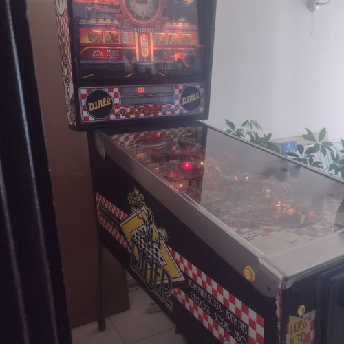 Williams Diner 1990 pinball machine used