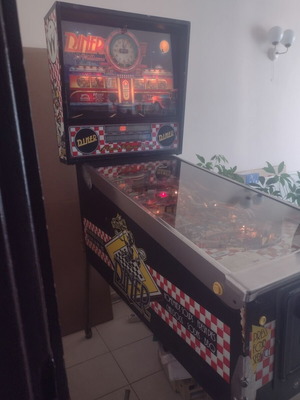 Williams Diner 1990 pinball machine used