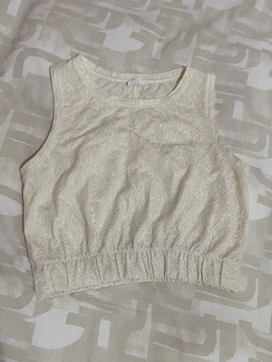 Zara cream top with elastic used, size small