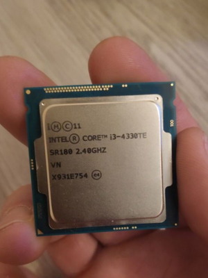 Intel Core i3 4330TE processor like new 2.40GHz, 2 cores