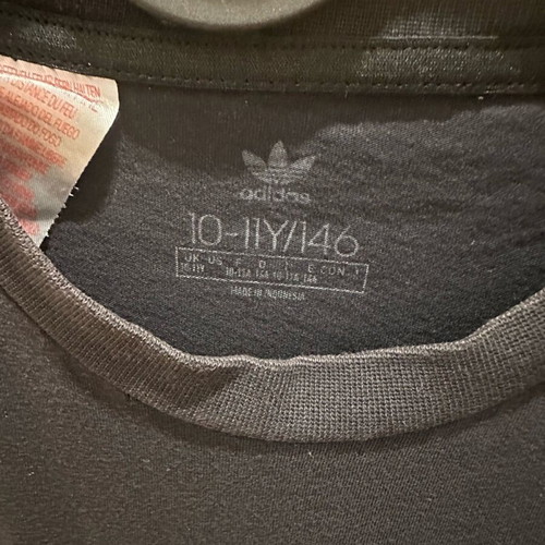 Adidas black t-shirt for boys 10-11 used