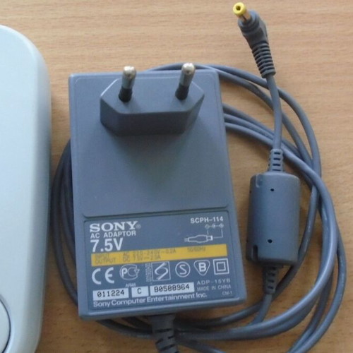 Sony PlayStation ONE SCPH-102 PAL like new with Pandemonium Platinum game