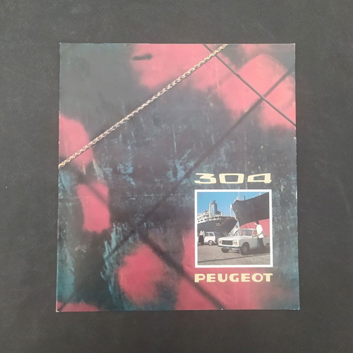 Peugeot 304 car brochure 1974 like new