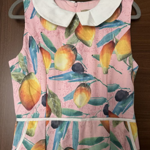 Lindy Bop dress with lemon print, like new, pink, size UK10