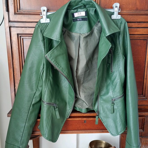 Green jacket A.L.E. like new, size S
