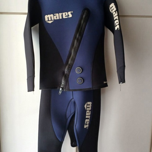 Mares diving suit used
