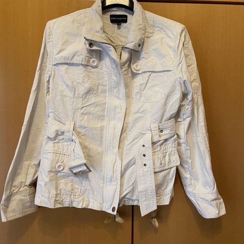 Julia Bergovich trench coat like new, size M