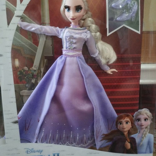 Collectible Elsa doll Disney Frozen II new in box