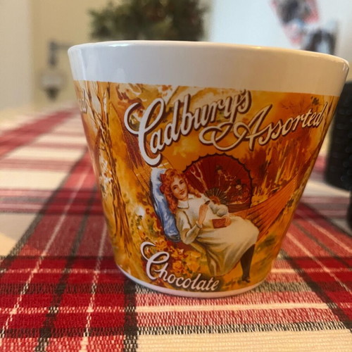 Cadbury’s collectible mugs used, set of 2 pieces