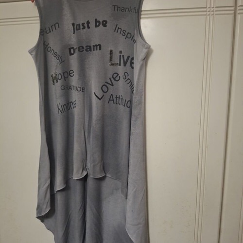 Be You Sleeveless Long Top like new, gray