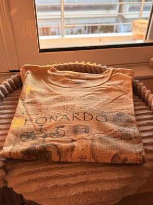 T-shirt from Italy beige small size like new