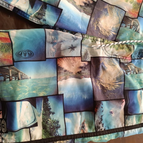 Teen swim shorts like new, size M, branded