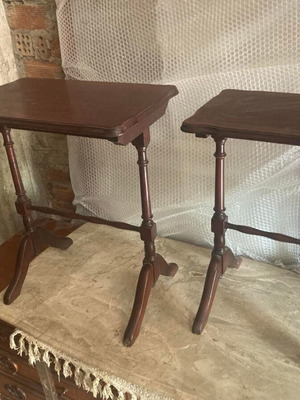 Vintage coffee tables like new set