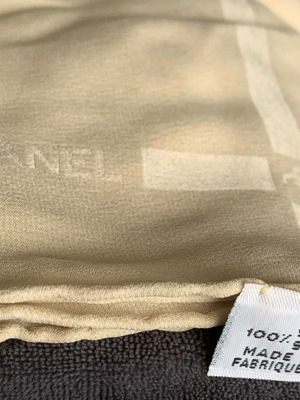 Chanel Vintage Silk Jacquard Scarf 40x40 Beige like new