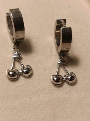 Cherry earrings new stainless steel