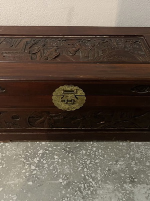 Vintage Chinese camphor wood chest with carved decorations