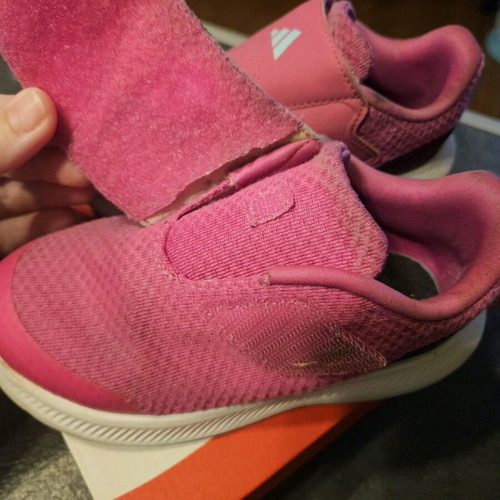 Adidas athletic shoes used for girls size 27 with a scratch