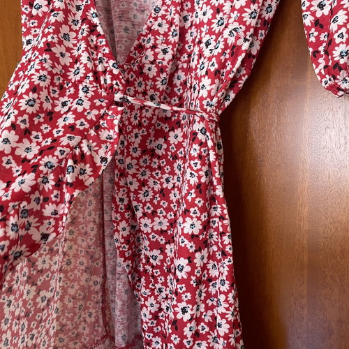 Floral Wrap Dress Bershka size S like new, red and white