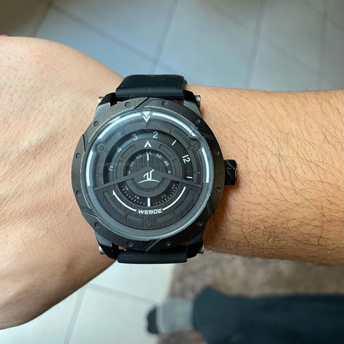 Weide watch like new with black silicone strap