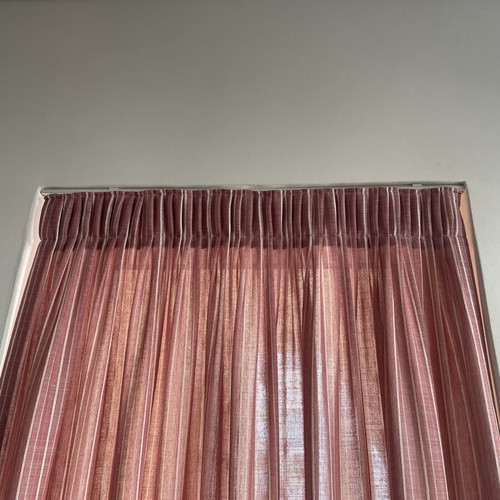 Curtain and Roman blind like new, separate sale available