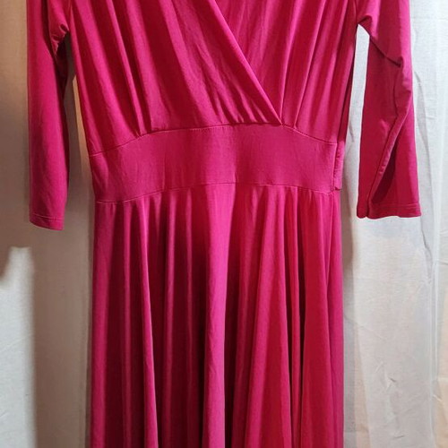 Pink airy dress with sleeve and V neckline, size M