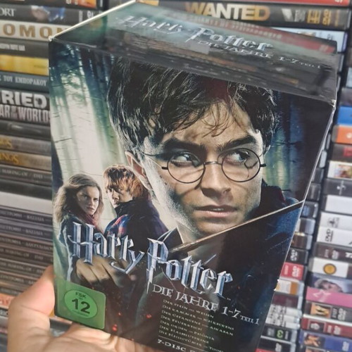 Harry Potter DVD collection 8 years with English subtitles, like new