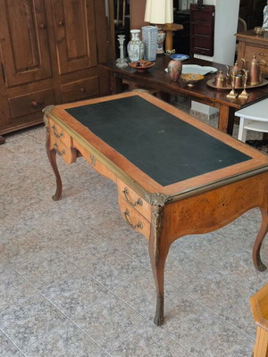 Antique French Louis XV Desk with Bronze Decorations, Bird's-Eye Maple, Oak, circa 1900, like new