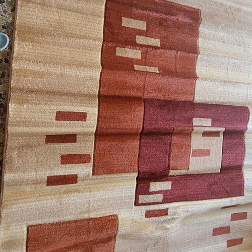 Rug 2.00 x 2.46 like new