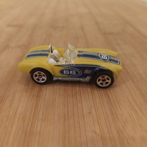 Hot Wheels Color Shifters Shelby Cobra 427 S/C 1:64 like new