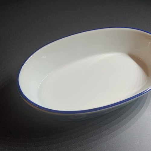 Porcelain bakeware new, set of 2, Vicko fine porcelain