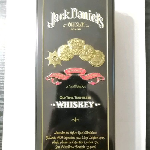Jack Daniel's Whiskey Old No7 New With Metal Box 1998