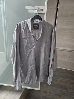 H&M men's shirt large, like new, black and white