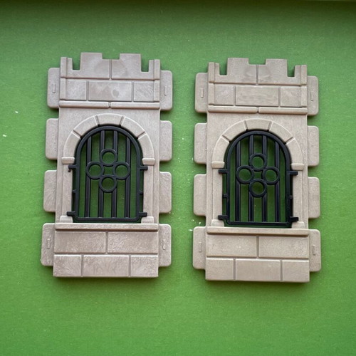 Playmobil castle walls and cells like new
