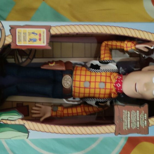 Toy Story Woody new authentic figure from Disneyland