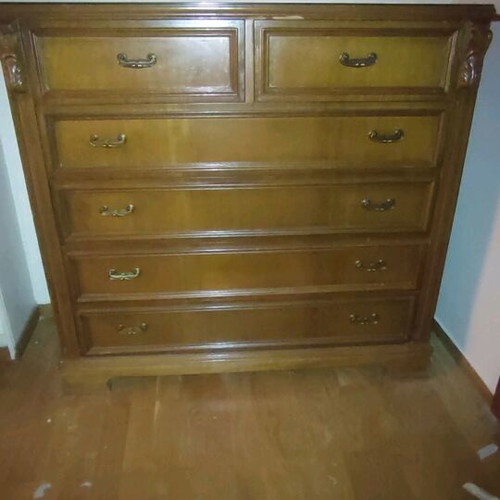 Chest of drawers used with 4 large and 2 small drawers, carved design