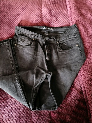 Men's gray jeans like new, stretch fabric