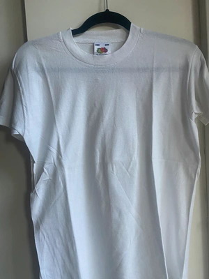 Fruit of the Loom kids white cotton t-shirt like new, size 152 cm