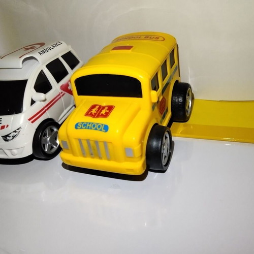 Ambulance and School Bus toy cars, 10 cm, set of 2