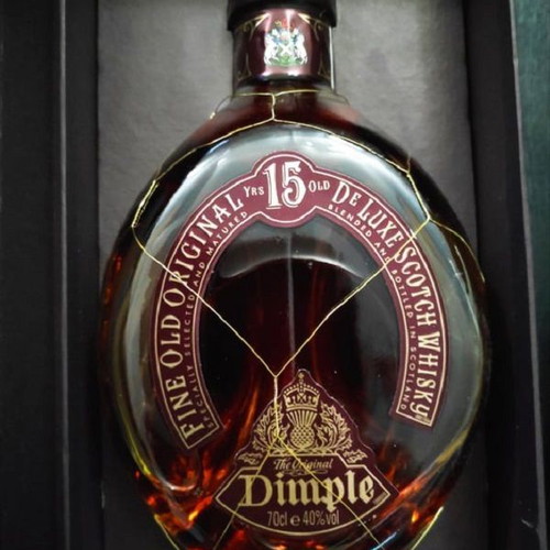 Dimple Whiskey Gift Box 2004 like new, aged 37 years
