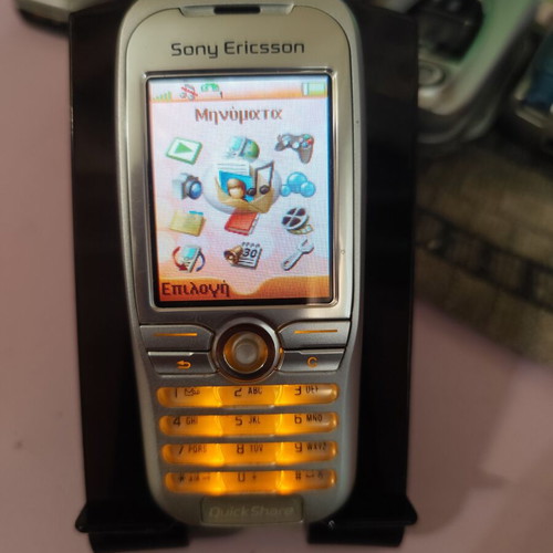 Sony Ericsson K500i vintage phone like new, silver