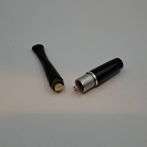Vintage cigarette holder set used, classic two-tone design