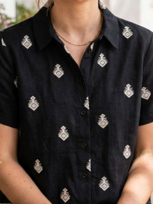 Zara black shirt with embroidery size S like new, viscose and linen