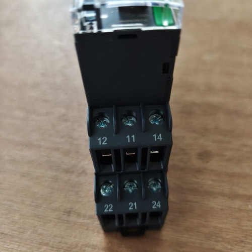 Schneider Electric RM22TR33 τριφασικό ρελέ ελέγχου τάσης