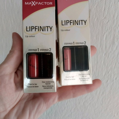 Max Factor Lipfinity set of 2 new