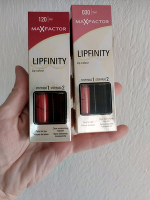 Max Factor Lipfinity set of 2 new
