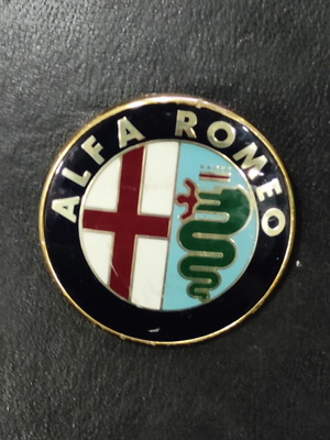 Alfa Romeo original μεταλλικό σήμα γνήσιο σαν καινούργιο