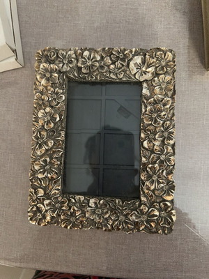 Metal photo frame like new